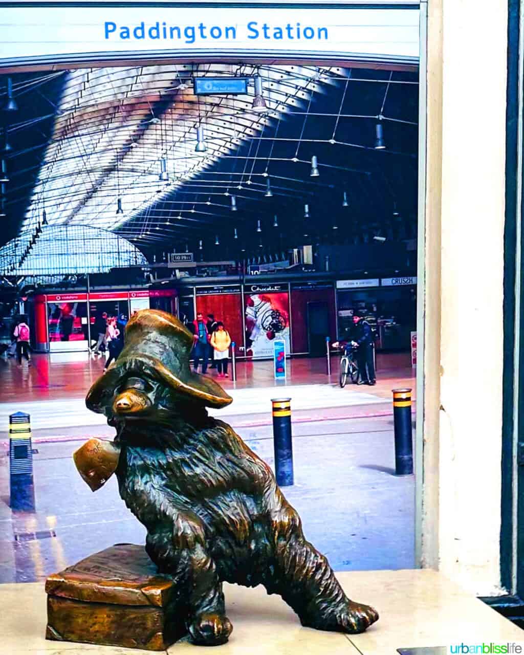 paddington bear at paddington station london