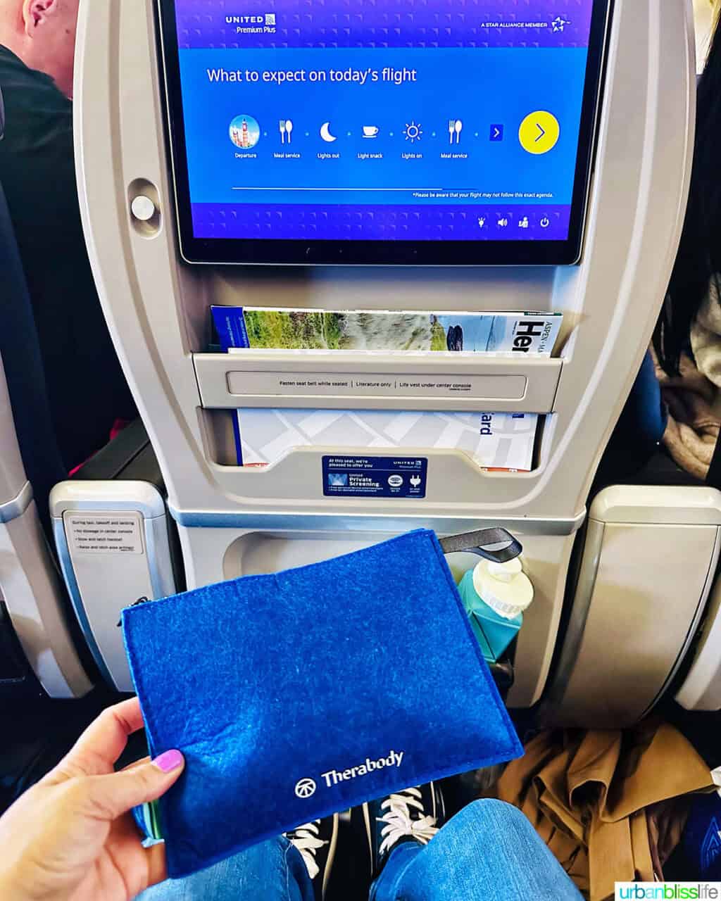 united premium plus travel kit