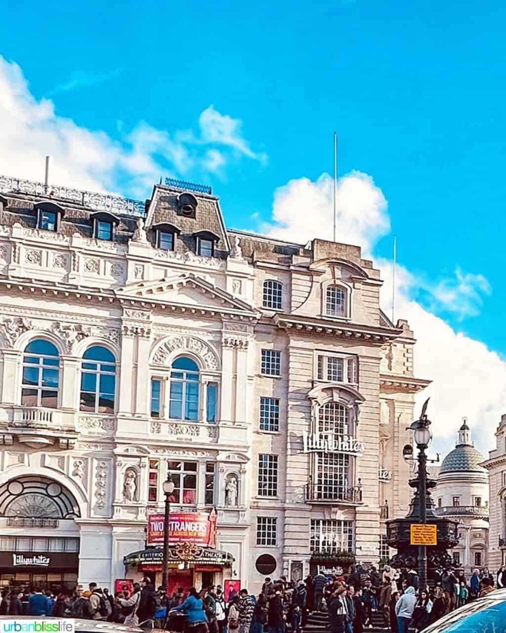 piccadilly circus london