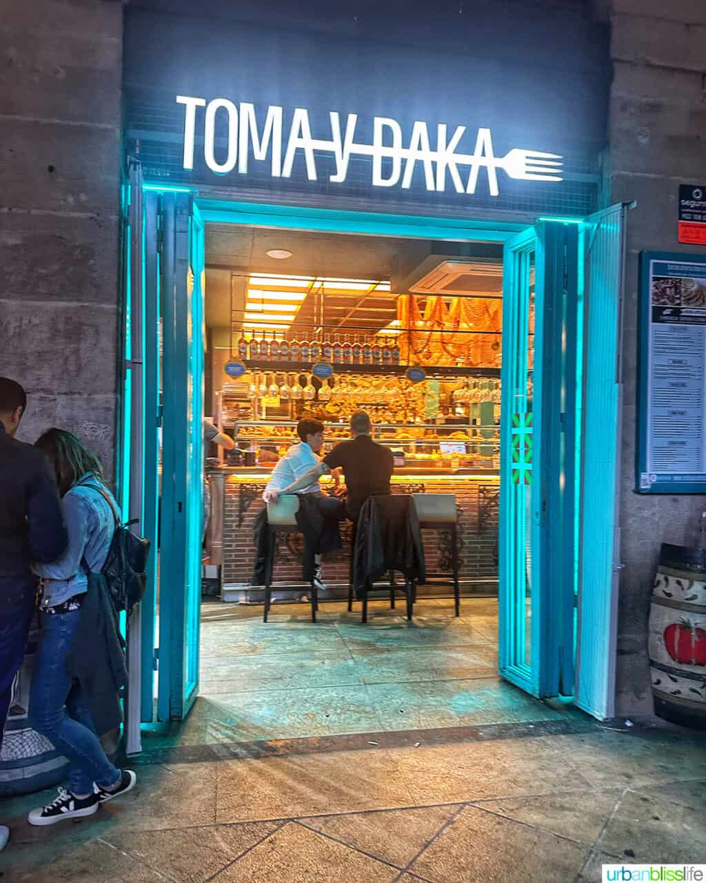 toma y daka restaurant in bilbao
