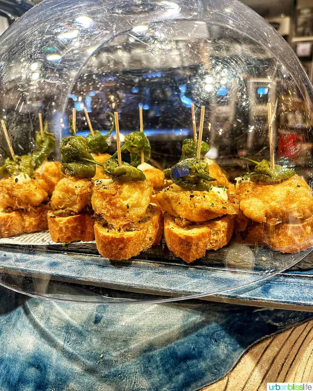 pintxos at la olla restaurant in bilbao
