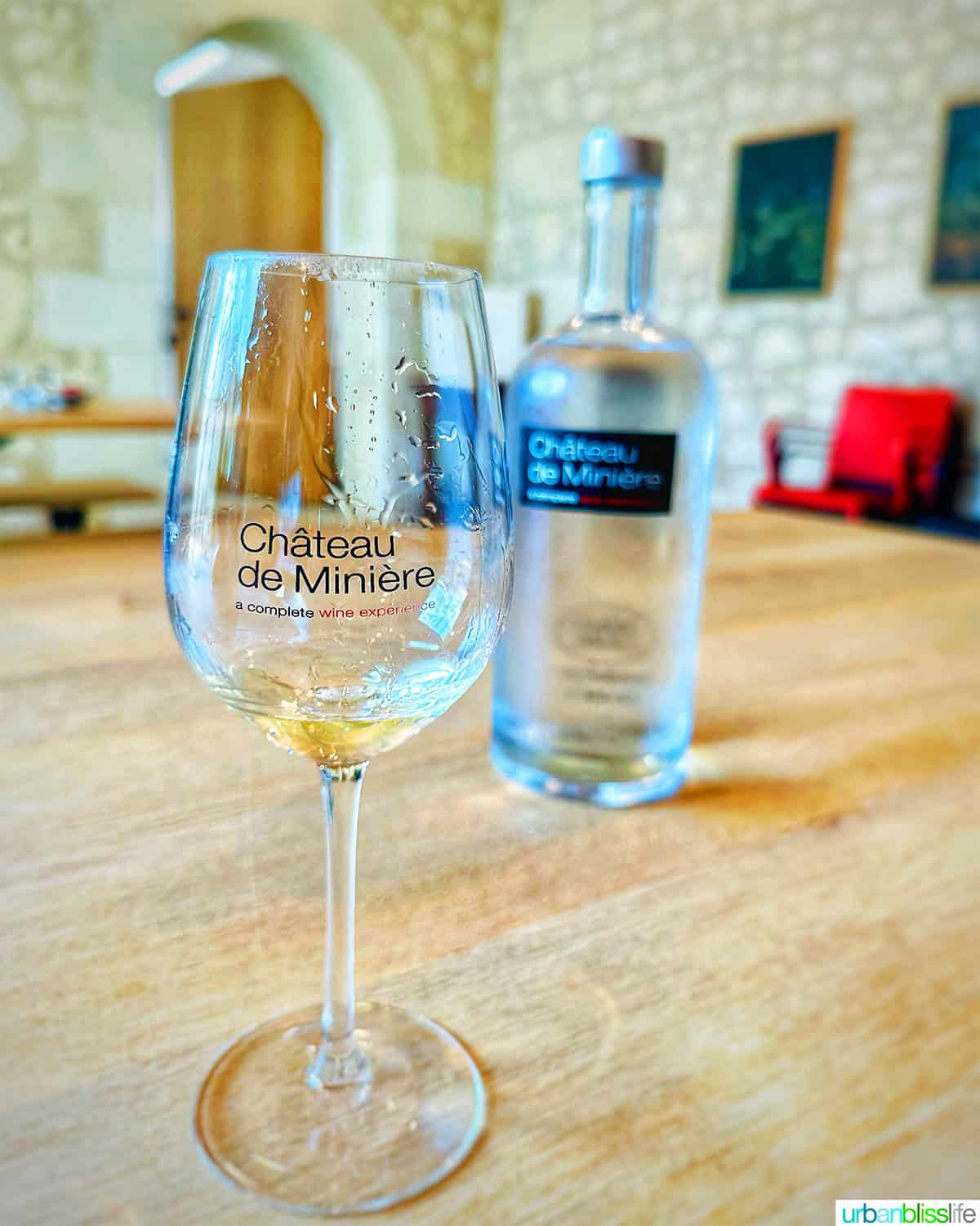 chateau de miniere wine glass