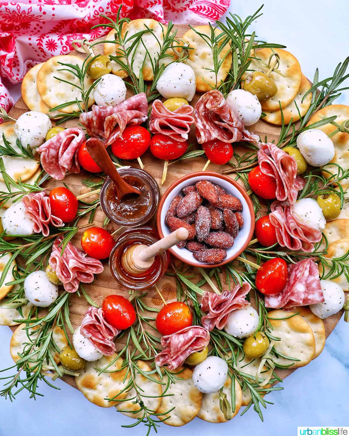 antipasto Christmas wreath appetizer.