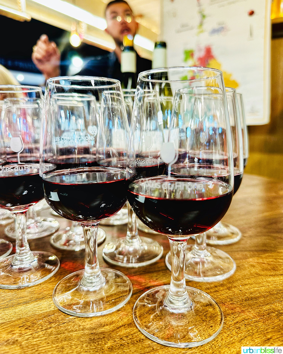 red wine in glasses