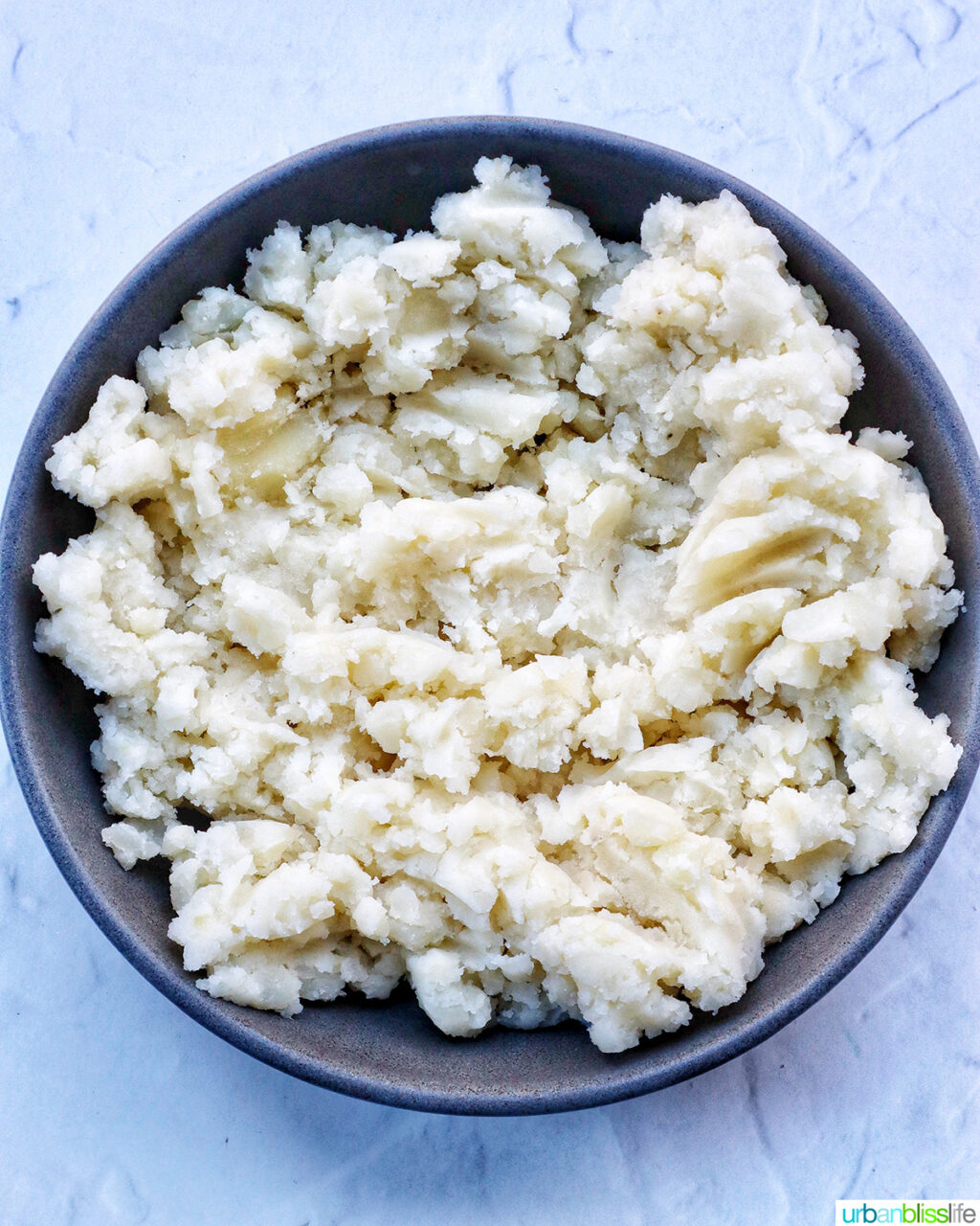 bowl of mashed potatoes.
